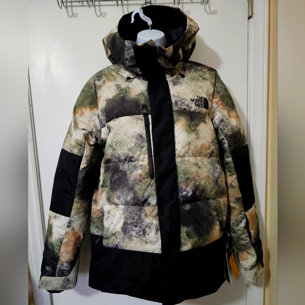 The North Face Corefire Down Jacket in Pine Needle Print M Small